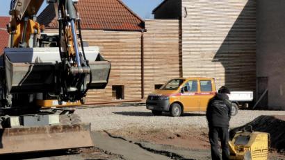 Bild: fsb
Am Montag begann die Baufirma mit der Einrichtung der Baustelle.