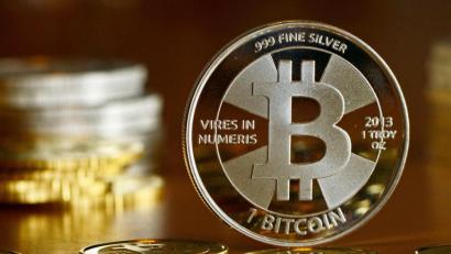 Bild: Jens Kalaene
Alle wollen den Bitcoin. Aber ist er auch eine gute Anlage?