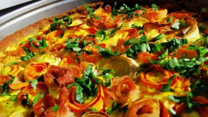 Bild: Heike Heindl/exb
Die Möhren-Lauch-Tarte sieht wunderbar aus – und schmeckt genauso.