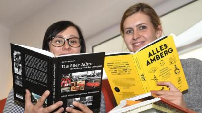 Bild: Petra Hartl
Im Dezember 2018 haben wir in einer Amberger Buchhandlung in Werken geschmökert, die einen Bezug zu Amberg und der Region haben. Ein Überblick.