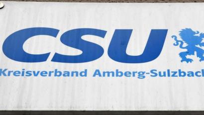 Bild: Petra Hartl
Die Geschäftsstelle des CSU-Kreisverbandes Amberg-Sulzbach an der Bayreuther Straße 6 in Sulzbach-Rosenberg. Hier können die stimmberechtigten Mitglieder bis Freitag, 19. März, mitteilen, wer für sie der ideale Kandidat ist.