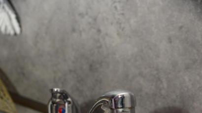 Bild: bey
Die Haushalte des Ortsteiles Glaubenwies müssen künftig für das Trink- und Brauchwasser tiefer in die Tasche greifen. Der Wasserpreis pro Kubikmeter erhöht sich von 2 auf 3,95 Euro.