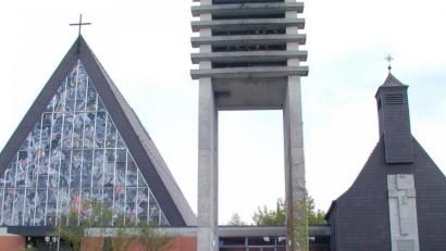 Bild: sche
Das Pfarrzentrum St. Josef in Raigering feiert heuer seinen 50. Geburtstag. Die Feierlichkeiten müssen coronabedingt verschoben werden.