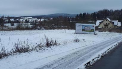 Bild: pz
Mit dem Bau eines Mehrfamilienhauses auf dem Gelände der ehemaligen Franz-Brauerei an der Pfaffenreuther Straße soll im Frühjahr begonnen werden.