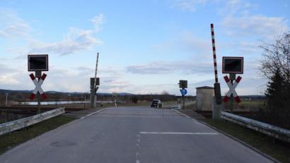 Bild: bnr
Umbaumaßnahmen plant die Deutsche Bahn am Übergang bei Irrenlohe.