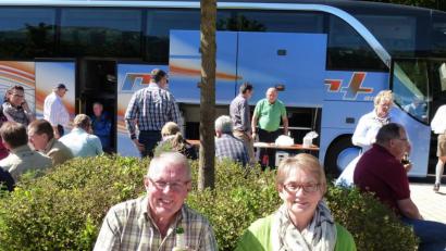 Bild: mma
Josef Luber aus Hahnbach, hier mit seiner Frau Theresia, wird heute 80 Jahre alt.