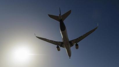 Symbolbild: Boris Roessler/dpa
Die Reiselust im Kreis Neustadt und in Weiden ist groß. Doch ob Flieger tatsächlich nach Mallorca starten, erzählen Reisebüros aus der Region.