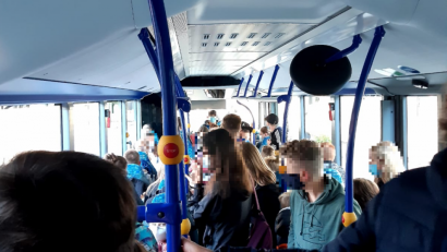 Bild: exb
Dieses Bild vom Wochenanfang zeigt die Belegung eines Busses auf der Linienstrecke von Tirschenreuth über Mitterteich nach Waldsassen. Ab Donnerstag wurde für diese Linie ein Verstärkerbus eingesetzt.