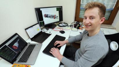 Bild: Wolfgang Steinbacher
Christian Wender aus Hirschau programmiert und organisiert für einen Tunnelbohrer-Wettbewerb. Mit Erfolg. Sein Engagement und das weiterer elf Studenten hat sie ins Finale gebracht. Im Sommer fliegen sie in die USA.