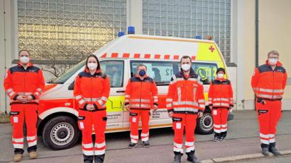 Bild: twi
Das BRK-Team mit Bereitschaftsleiter Michael Sachs, Michelle Kuiper, taktischem Leiter Hannes Brenner, stellvertretendem Bereitschaftsleiter Fabian Lang, Uschi Brenner und Tobias Böhnstedt (von links): Sie werden die Tests machen.