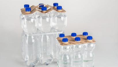 Bild: Melissa Schreiner, Krones AG
Der Abfüll- und Verpackungsanlagenhersteller Krones AG aus Neutraubling (Kreis Regensburg) freut sich über eine gute Platzierung im Ranking der "Top 100 der klimabewussten Unternehmen Deutschlands".