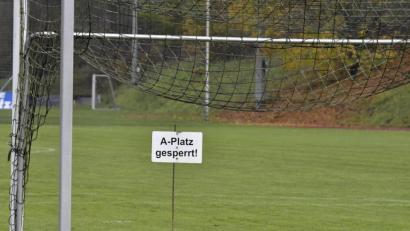 Archivbild: Ziegler
Momentan sind alle Fußballplätze gesperrt, wegen Corona ist weder Training noch Spielbetrieb erlaubt.