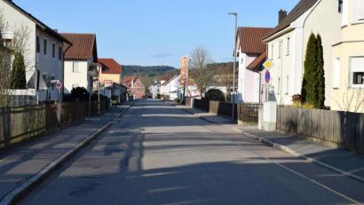 Bild: bnr
Das größte Bauvorhaben der Stadt wird die Sanierung der Bahnhofstraße. Der erste Bauabschnitt schlägt mit einer Million Euro zu Buche.