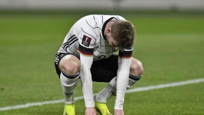 Bild: Martin Meissner/dpa
Timo Werner war nach der 1:2-Niederlage gegen Nordmazedonien enttäuscht.