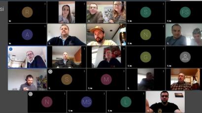 Bild: mde
Über eine Online-Meeting-Plattform haben sich Aktive der Feuerwehr Kemnath am Ostermontag virtuell getroffen. Vorstand und Kommandant informierten zudem über aktuelle Themen.