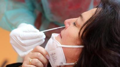 Archivbild: Wolfgang Steinbacher
In Oberviechtach besteht neben dem Samstag ab sofort auch am Mittwoch die Möglichkeit, einen Corona-Schnelltest zu machen.