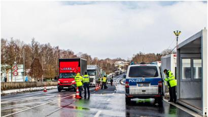 Symbolbild: Bundespolizei/exb
Nach Kontrollen am Grenzübergang Schirnding war Bares gefragt.