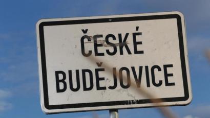 Bild: Jakub Stadler
Jiří Hájíček, südböhmischer Schriftsteller aus České Budějovice (Budweis) liest aus "Der Regenstab".