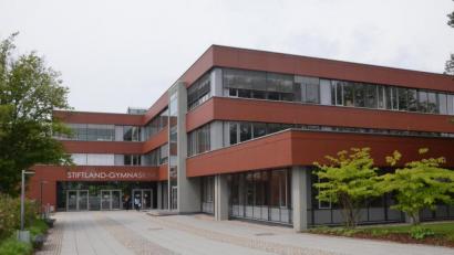 Archivbild: wb
Oberstudiendirektor Albert Bauer sieht das Stiftland-Gymnasium auch während der Pandemie gut aufgestellt.