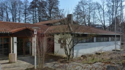 Bild: jr
Eine Pelletsheizung war der Mehrheit der Markträte zu teuer. Deshalb erhält das neue Kunsthaus in Maiersreuth eine Gasheizung.