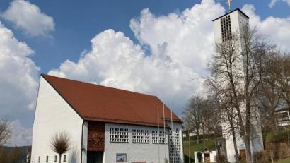 Bild: Bernhard Hierl/exb 
Die Kirche St. Josef in Altfalter: Ihr 60. Weihetag wird am Sonntag, 2. Mai, begangen.