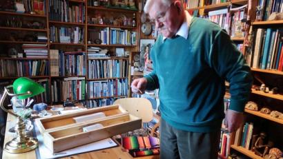 Bild: rha
Heinrich Deinzer schuf mit seinem Modell eine ziemlich wahrheitsgetreue Nachbildung eines Vilsschiffes.