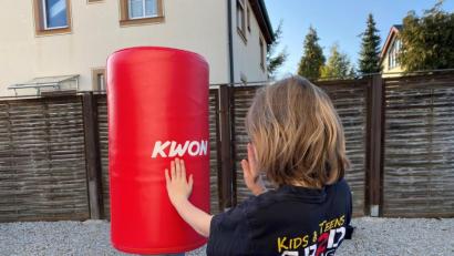 Bild: Landstorfer/exb
Endlich wieder trainieren. Die Kinder sind begeistert.