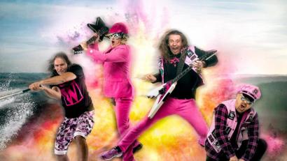 Bild: Gregor Wiebe/exb
Die fränkischen Rocker von J.B.O stehen – Stand jetzt – am 28. August auf der Zeltbühne bei der Oberpfalzhalle.