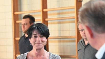 Bild: gf
Claudia Kammerl wird mit zehn zu fünf Stimmen zur Dritten Bürgermeisterin gewählt und vom Ersten Bürgermeister Hermann Böhm vereidigt.