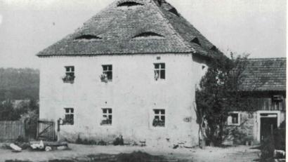 Archivbild: Sammlung des Heimatvereins/exb
Das Landsassengut Stegenthumbach in früheren Zeiten. 75 Jahre lang gehört die ehemalige Gemeinde im Truppenübungsplatz Grafenwöhr nun schon zur Stadt Eschenbach.