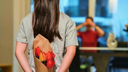 Symbolbild: Annette Riedl
In Deutschland werden die Mütter oft mit Blumen zum Muttertag überrascht.