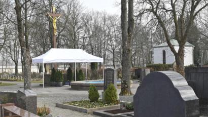 Archivbild: Petra Hartl
Der Weidener Stadtfriedhof wurde zum Tatort.