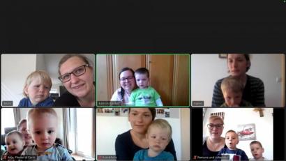 Screenshot: Michaela Lindner/ exb
Neuerdings trifft sich die Mutter-Kind-Gruppe der DJK Falkenberg im Internet. Geleitet wird das Treffen von Kathrin Bischof (oben in der Mitte).