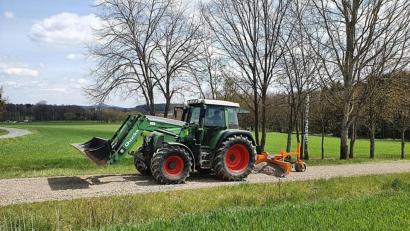 Bild: lgc
Der Wegebau in Schlammersdorf – eine gemeinsame Aktion der Gemeinde und der Jagdgenossenschaft – funktioniert schon seit einigen Jahren gut.