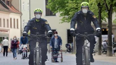 Bild: Wolfgang Steinbacher
Die Innenstadt ist ein Schwerpunkt. Durch die Fußgängerzone ist für Radfahrer nur Schrittgeschwindigkeit erlaubt.