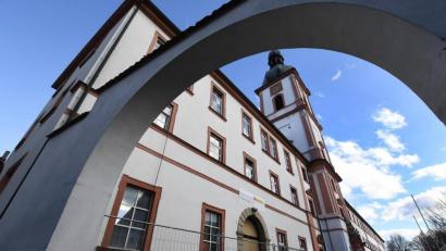 Archivbild: Petra Hartl
Zur Sanierung des Klosters Michelfeld steuert die Stadt Auerbach in diesem Jahr 540.000 Euro bei. Das ist eine der größten Einzelausgaben im Investitionsbereich.