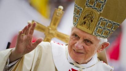 Bild: Michael Kappeler/doa
Papst Benedikt XVI.
