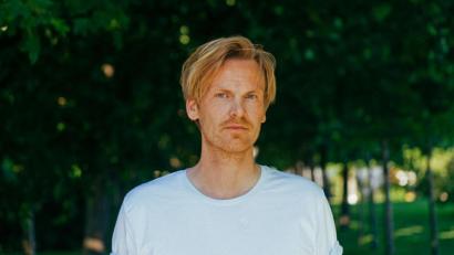 Bild: Julius Hirtzberger, dpa
Der Journalist Claas Relotius hat zweieinhalb Jahre nach Bekanntwerden des Betrugsskandals beim "Spiegel" erstmals in einem Interview über seine gefälschten Texte gesprochen.