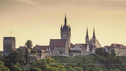 Bild: M.Schoebel/Photoguides.De/Stadt Bad Wimpfen/dpa
Historisches Schwergewicht: Bad Wimpfen hat eine sehenswerte Altstadt.
