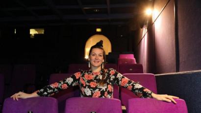 Bild: Gerhard Götz
Endlich wieder Kino, endlich wieder Zwickl: Anne Schleicher erklärte, dass das Festival von Anfang bis Ende Oktober veranstaltet wird.