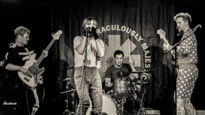 Bild: The Miraculously Majestic Masters Of Mayhem
Die Band „The Miraculously Majestic Masters of Mayhem“ steht am Samstag, 12. Juni, im Schaffnerlos auf der Bühne.