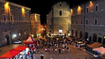 Bild: wen
Ein mittelalterliches Stadtbild, schöne Landschaft und quirliges Studentenleben. Macerata hat Einiges zu bieten.