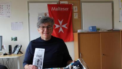 Bild: ads
Sehr zufrieden äußert sich die Leiterin der Fachstelle für pflegende Angehörige der Stadt Amberg, Birgit Hübner, über die Zusammenarbeit mit dem Malteser Hilfsdienst. Nach den Projekten zur Unterstützung im Alltag mit „Café Malta“ und zur Ausbildung zum Demenzlotsen folgt jetzt der Kurs „Sport und Demenz - (k)ein Widerspruch“.