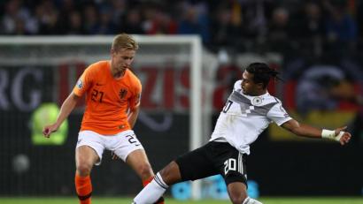 Archivbild: Christian Charisius/dpa
Die Niederlande als Europameister: Warum eigentlich nicht? Im September 2019 gewannen die Holländer mit 4:2 gegen die DFB-Elf.