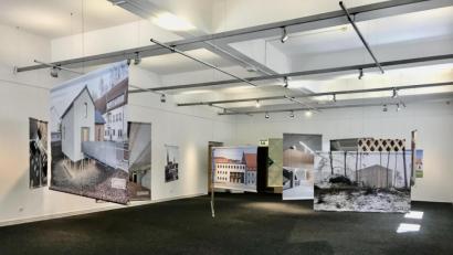 Bild: Manfred Wilhelm
Aktuelle Beispiele herausragender Architektur in der Oberpfalz sind noch bis Sonntag in der Stadtgalerie Alte Feuerwache zu sehen.