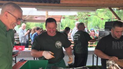 Archivbild: rgr
Statt des Fischerfests bietet der Fischereiverein Grafenwöhr einen Forellen-Straßenverkauf an. Anmeldung ist bis Montag, 21. Juni.