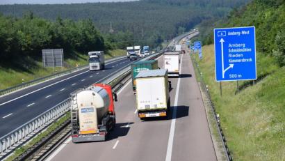Bild: bö
Die durch Ebermannsdorfer Gemeindegebiet führende Autobahn A6 treibt die Unfallstatistik nach oben. Ansonsten nämlich ist Ebermannsdorf eine sichere Wohngemeinde.