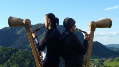 Bild: exb
Robert Vogel und Thomas Ertel mit ihren Vogelhörnern.