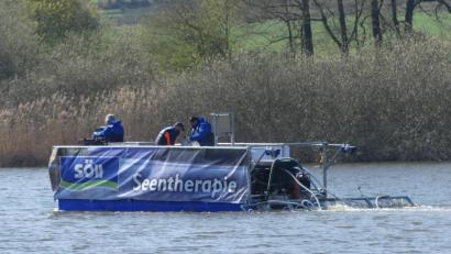 Archivbild: rn
Ein Fachunternehmen brachte 2019 und 2020 einen Schlammlöser im Rußweiher ein.
