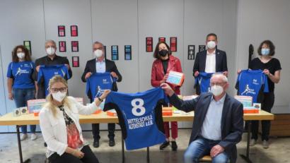 Bild: adj
Als Mittelschule Nummer acht erhält die Einrichtung in Altenstadt/WN Lernroboter. Das geht auf eine Initiative der Wirtschaftsjunioren Nordoberpfalz zurück.